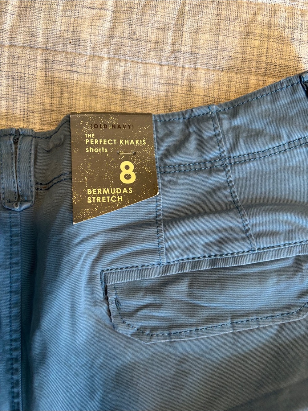 Old Navy Light Blue Women's Bermuda Shorts - Picture 4 of 5